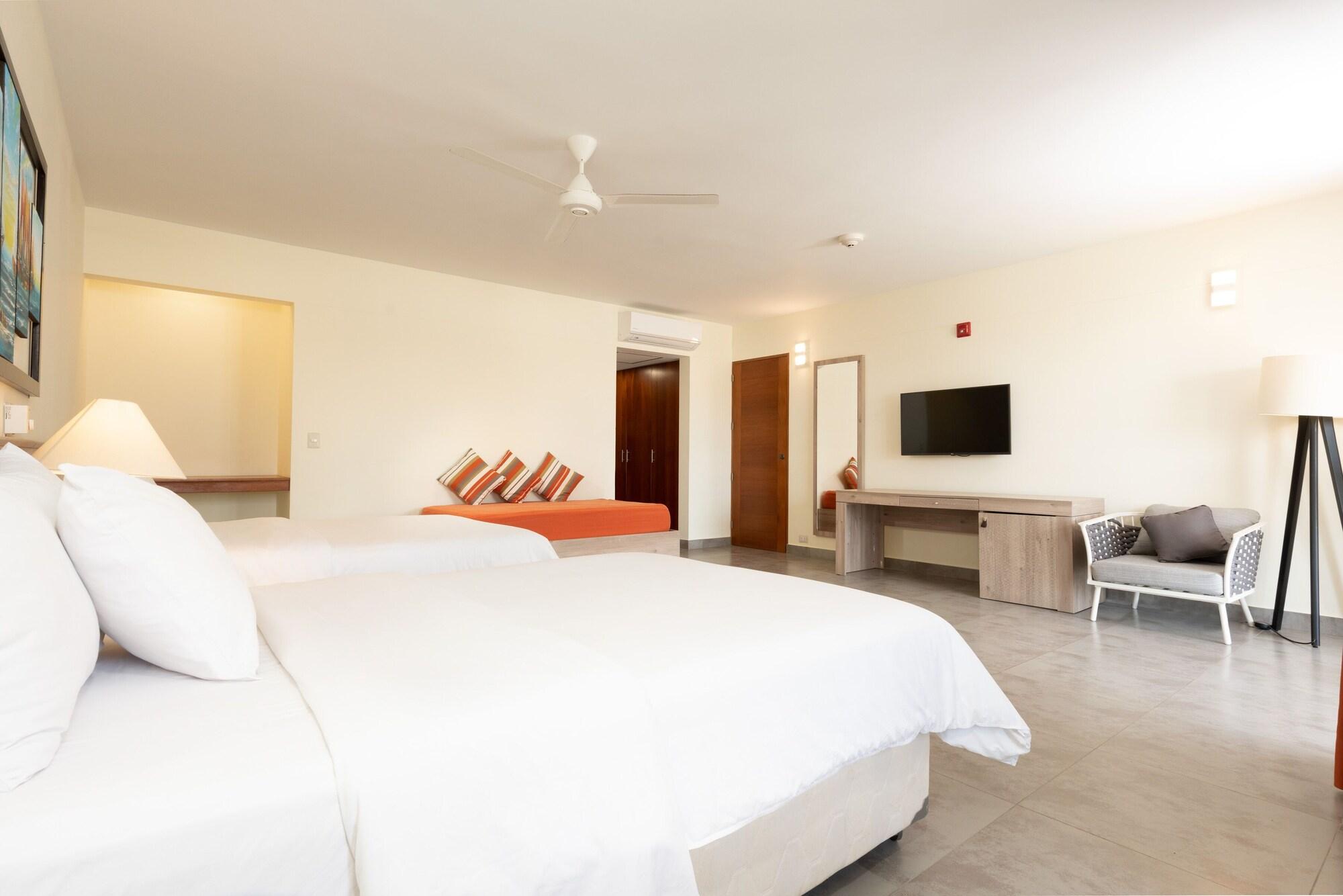 Royal Decameron Punta Sal Canoas de Punta Sal Exterior photo