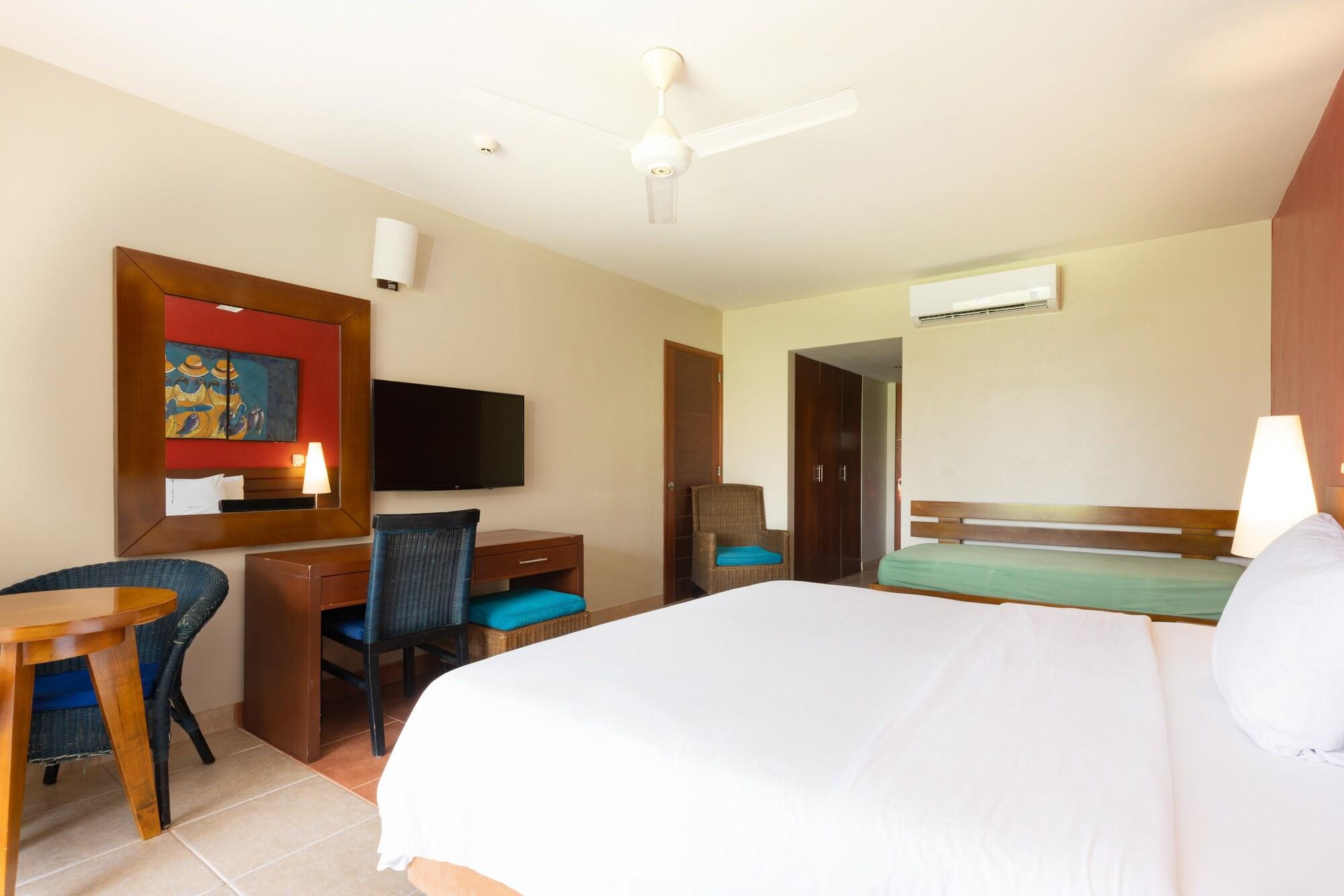 Royal Decameron Punta Sal Canoas de Punta Sal Exterior photo